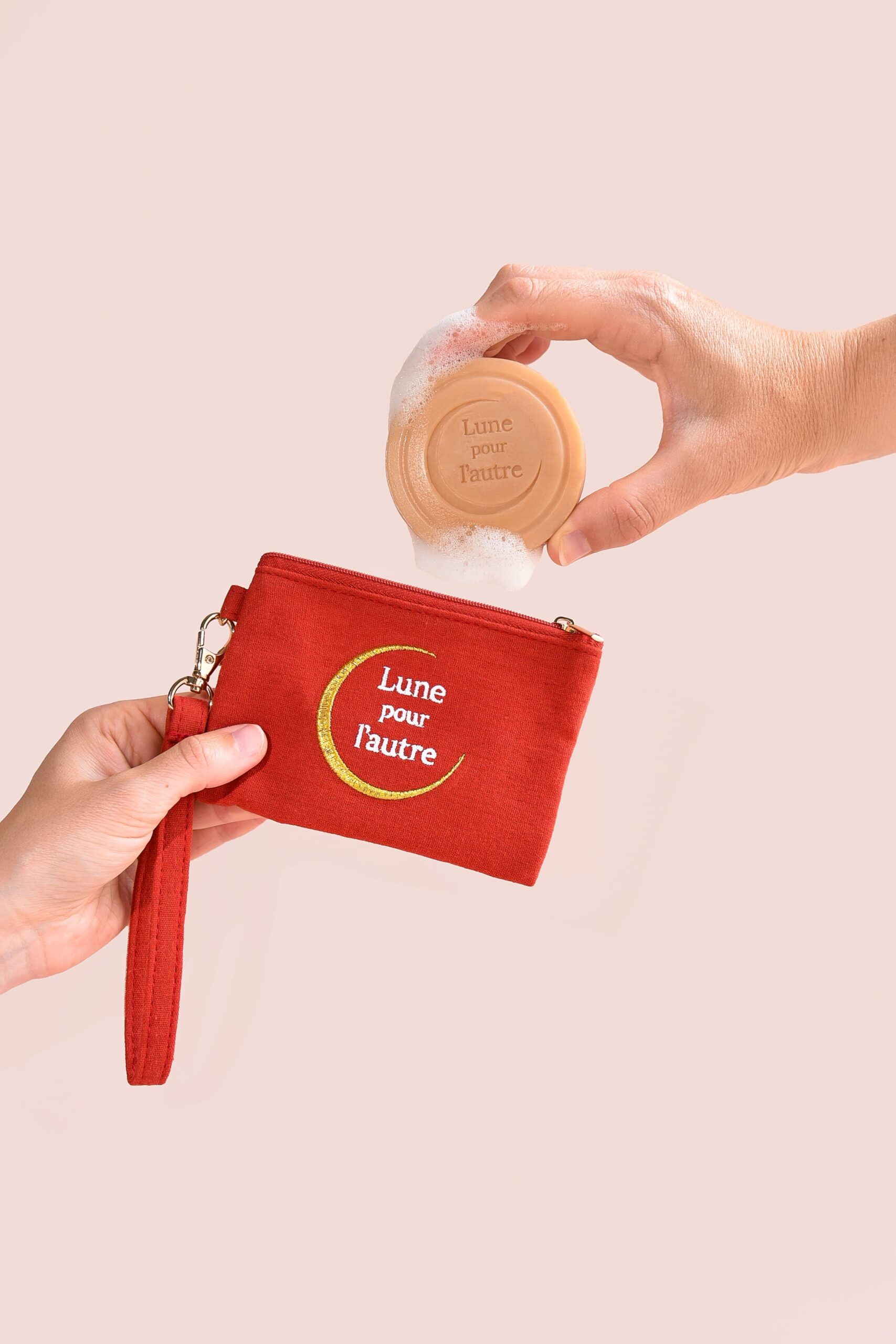 Pochette Imperméable Rouge Grenade